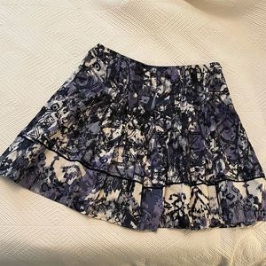 T Tahari circle embroidered skirt